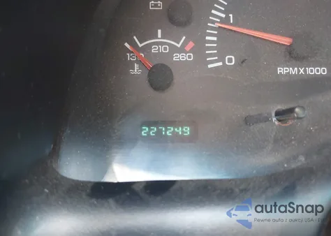 2000 Dodge Ram 1500 St z USA, uszkodzony, nr VIN 3B7HC13Y1YG106661